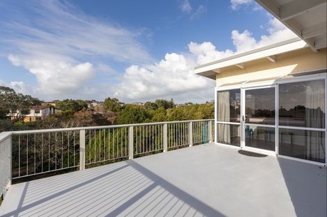 Photo of property in 3a Montana Place, Merrilands, New Plymouth, 4312