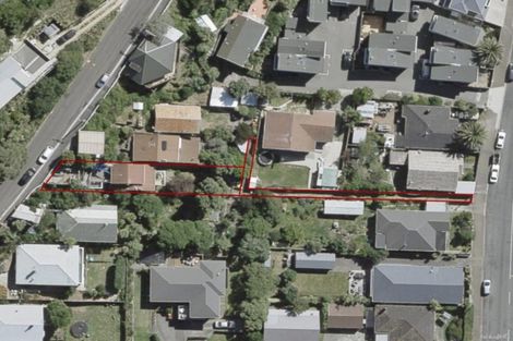 Photo of property in 161 Sutherland Road, Lyall Bay, Wellington, 6022