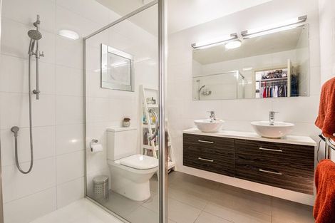 Photo of property in 6 Park Lane, Orewa, 0931