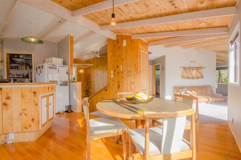 Photo of property in 6b Pokohui Avenue, Raglan, 3225