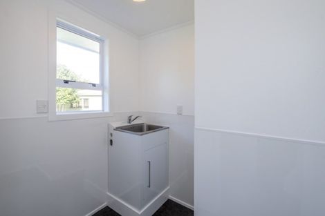 Photo of property in 37 Adkin Avenue, Levin, 5510
