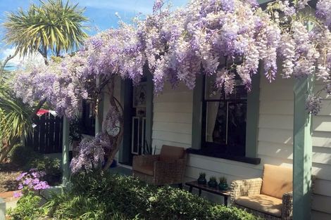 Photo of property in 2 Paradise Road, Napier South, Napier, 4110