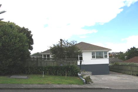 Photo of property in 59 Blakeborough Drive, Forrest Hill, Auckland, 0620