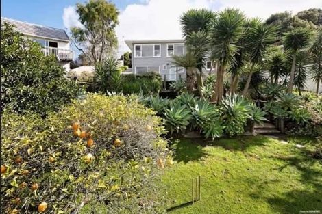 Photo of property in 88 Chivalry Road, Glenfield, Auckland, 0629