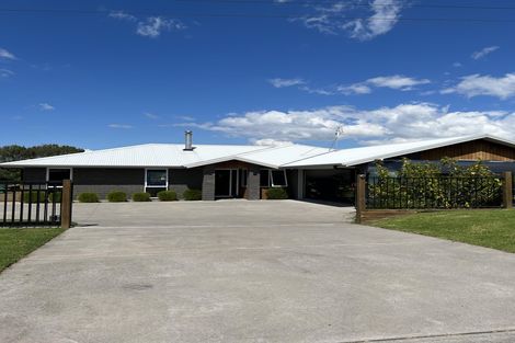 Photo of property in 55 Athenree Road, Athenree, Katikati, 3177
