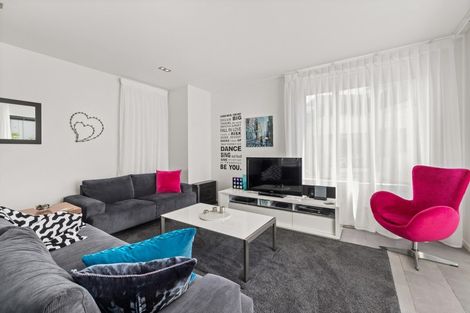 Photo of property in 16/98 Marsden Road, Paihia, 0200