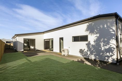 Photo of property in 21a Kingsbridge West, Burwood, Christchurch, 8083