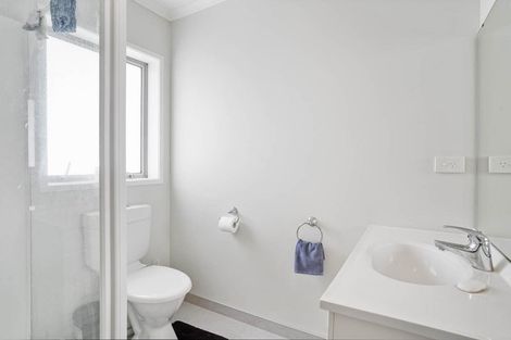 Photo of property in 16 Moira Drive, Tuakau, 2121