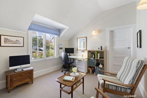 Photo of property in 29 Rimu Road, Kelburn, Wellington, 6012