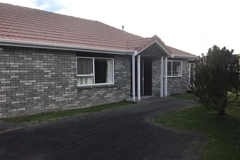 Photo of property in 16a Awanui Drive, Waikanae, 5036