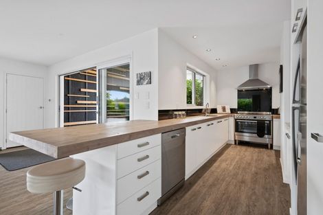 Photo of property in 6 Holland Street, Glenholme, Rotorua, 3010