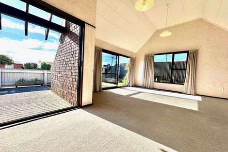 Photo of property in 22 Essex Street, Balclutha, 9230