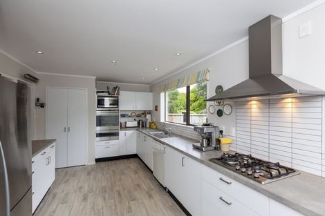 Photo of property in 82 Rimu Street, Waikanae, 5036