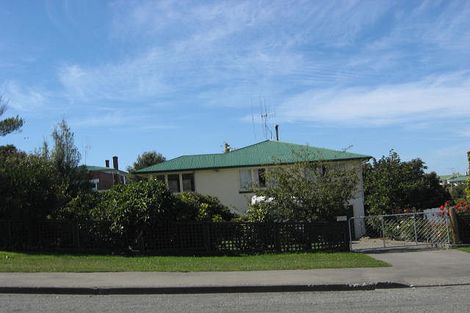 Photo of property in 31 Avenue Road, West End, Timaru, 7910