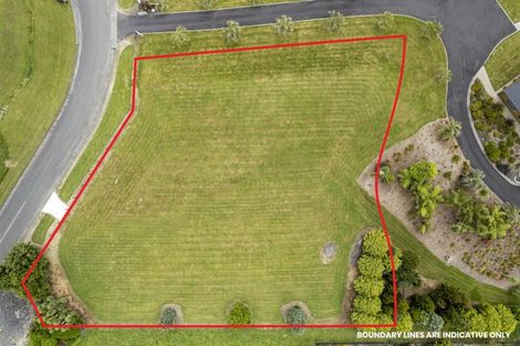 Photo of property in 83 Ohau Terrace, Ohau, Levin, 5570