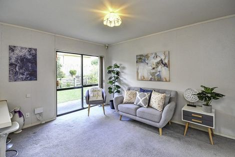 Photo of property in 7 Peretao Rise, The Gardens, Auckland, 2105