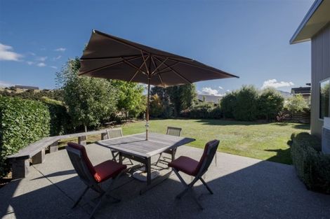 Photo of property in 14 Sherwin Avenue, Albert Town, Wanaka, 9305