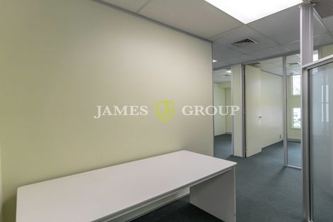 Photo of property in 8a Madeira Lane, Grafton, Auckland, 1023