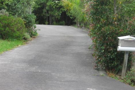 Photo of property in 11 Tesla Place, Totara Vale, Auckland, 0629