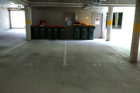 Photo of property in 21/11 Carlos Drive, Flat Bush, Auckland, 2016