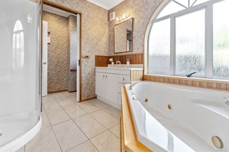 Photo of property in 2 Lancewood Drive, Halswell, Christchurch, 8025