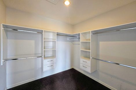 Photo of property in 28 Pin Oak Drive, Schnapper Rock, Auckland, 0632