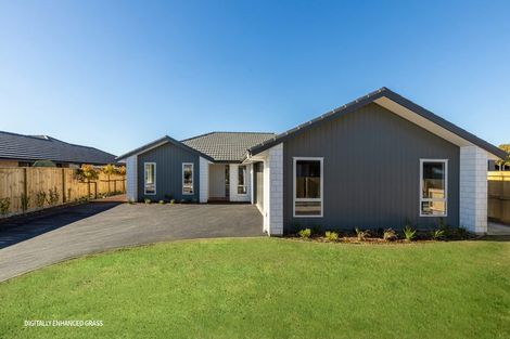 Photo of property in 10 Magnolia Drive, Springlands, Blenheim, 7201
