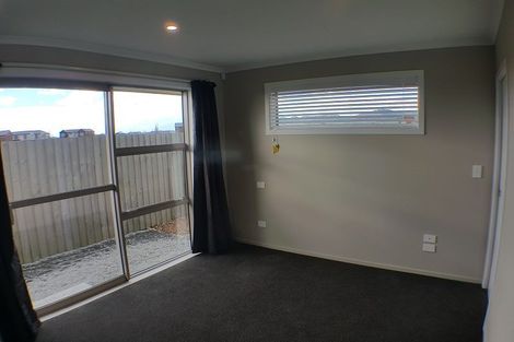 Photo of property in 14 Bradwell Crescent, Halswell, Christchurch, 8025