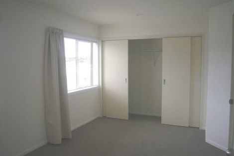 Photo of property in 1/15 Andersons Road, Oteha, Auckland, 0632