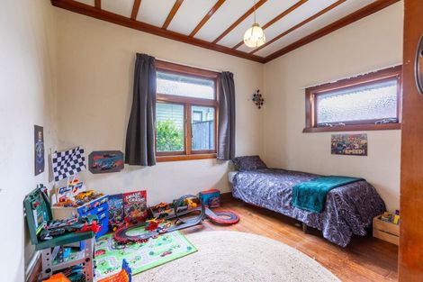 Photo of property in 50 Mclean Street, Woodville, 4920