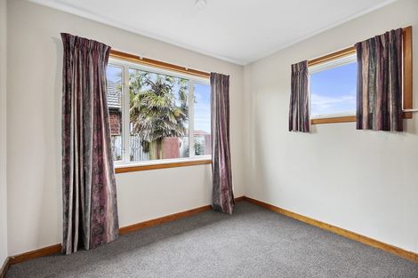 Photo of property in 42 Charlcott Street, Burnside, Christchurch, 8053