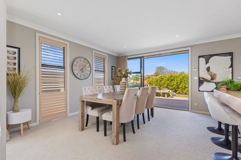 Photo of property in 24 Rexford Heights, Pyes Pa, Tauranga, 3112