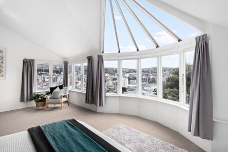 Photo of property in 6 Doctors Common, Mount Victoria, Wellington, 6011