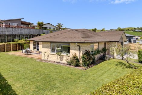 Photo of property in 55 Falcon Drive, Welcome Bay, Tauranga, 3112