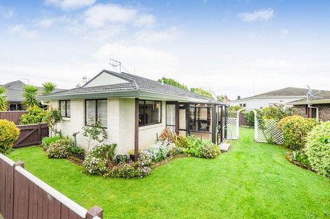 Photo of property in 4 Mcarthur Street, Terrace End, Palmerston North, 4410