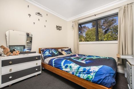 Photo of property in 20 Collingwood Road, Waiuku, 2123