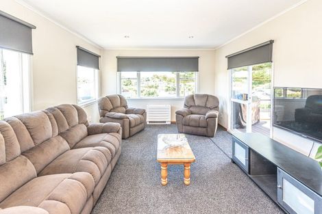 Photo of property in 24 Burns Street, Tawhero, Whanganui, 4501
