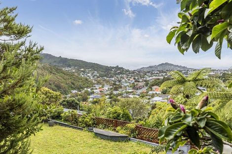 Photo of property in 25 Collier Avenue, Karori, Wellington, 6012