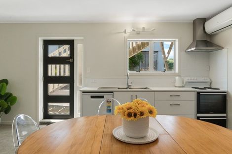 Photo of property in 207 Seaforth Road, Waihi Beach, 3611