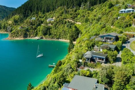 Photo of property in 313 Port Underwood Road, Whatamango Bay, Picton, 7281