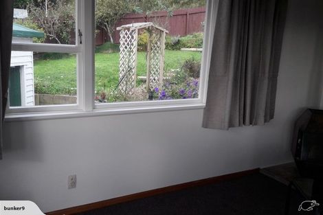 Photo of property in 1 Beazley Avenue, Paparangi, Wellington, 6037