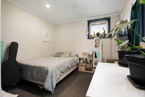 Photo of property in 1 Chamberlain Street, Feilding, 4702