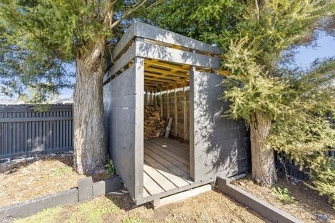 Photo of property in 100 Huxley Street, Pahiatua, 4910