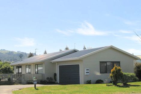 Photo of property in 16 Augustus Earle Place, Pukehangi, Rotorua, 3015