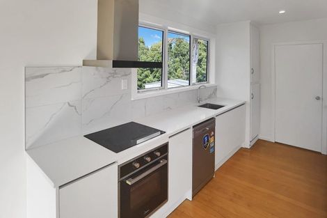 Photo of property in 11 Sycamore Drive, Sunnynook, Auckland, 0620