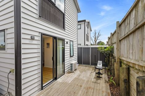 Photo of property in 59d Redwood Drive, Massey, Auckland, 0614