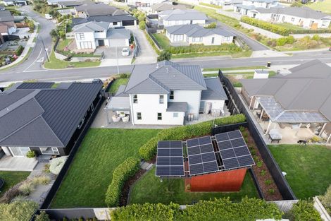 Photo of property in 10 Margaret Shields Avenue, Aotea, Porirua, 5024