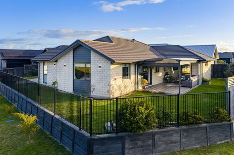 Photo of property in 44 The Meadows Drive, Flagstaff, Hamilton, 3210