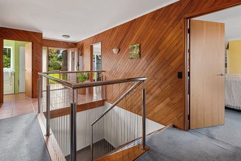 Photo of property in 98 Hebron Road, Waiake, Auckland, 0630