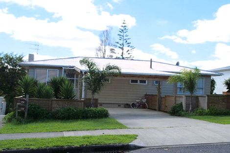 Photo of property in 35 Baird Street, Howick, Auckland, 2014